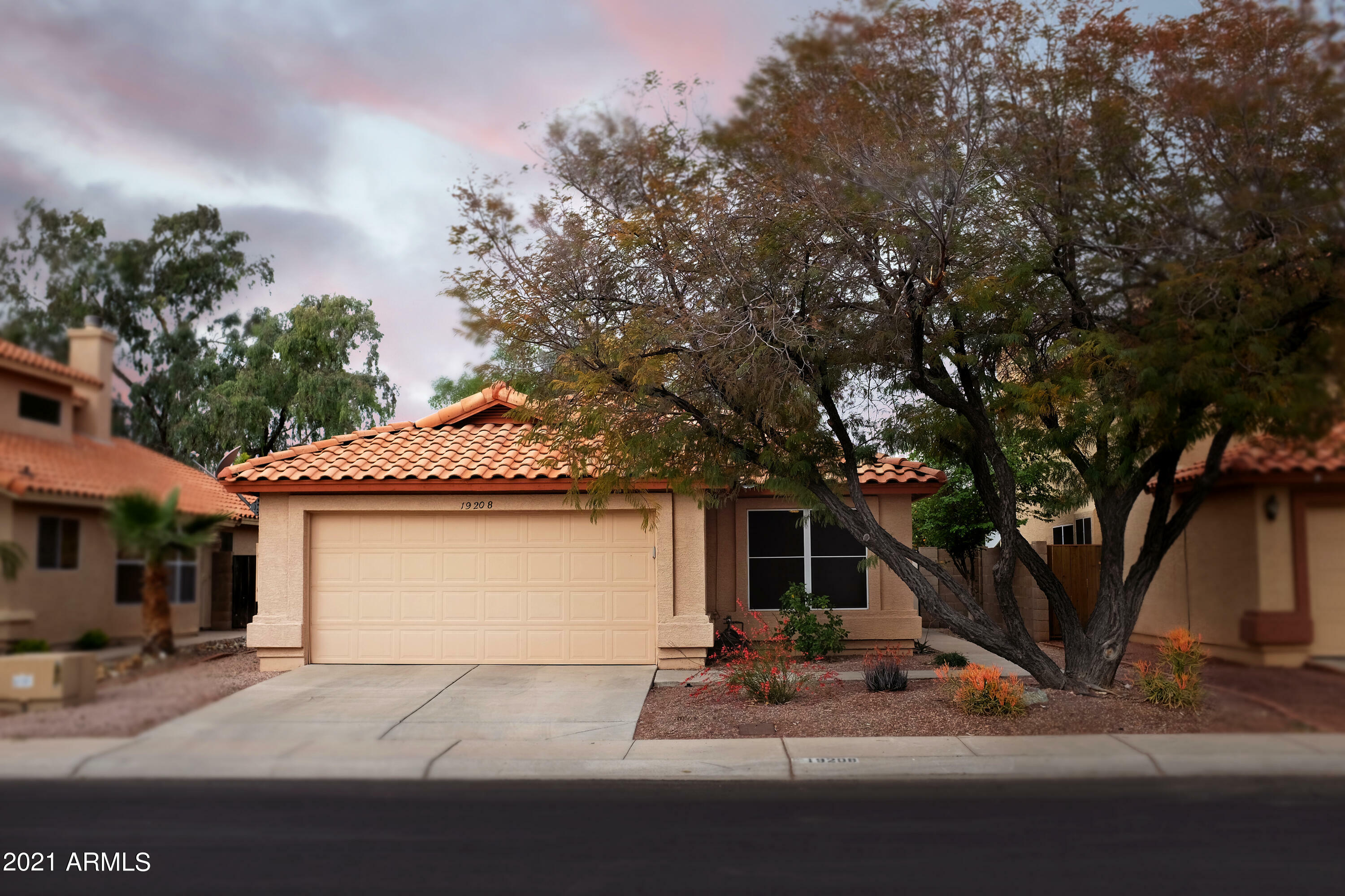 Property Photo:  19208 N 78th Avenue  AZ 85308 