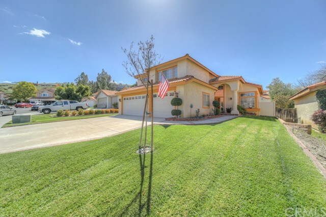 Property Photo:  40231 Holden Circle  CA 92591 