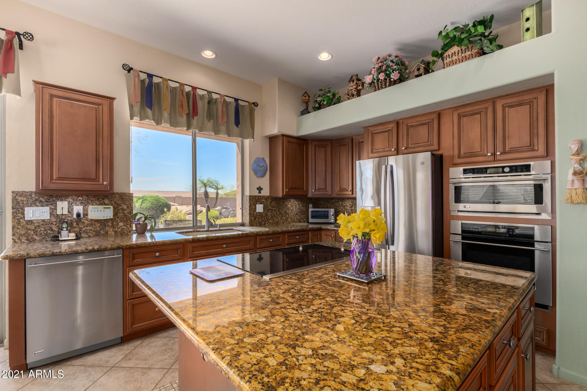 Property Photo: 14908 N 108th Place AZ 85255