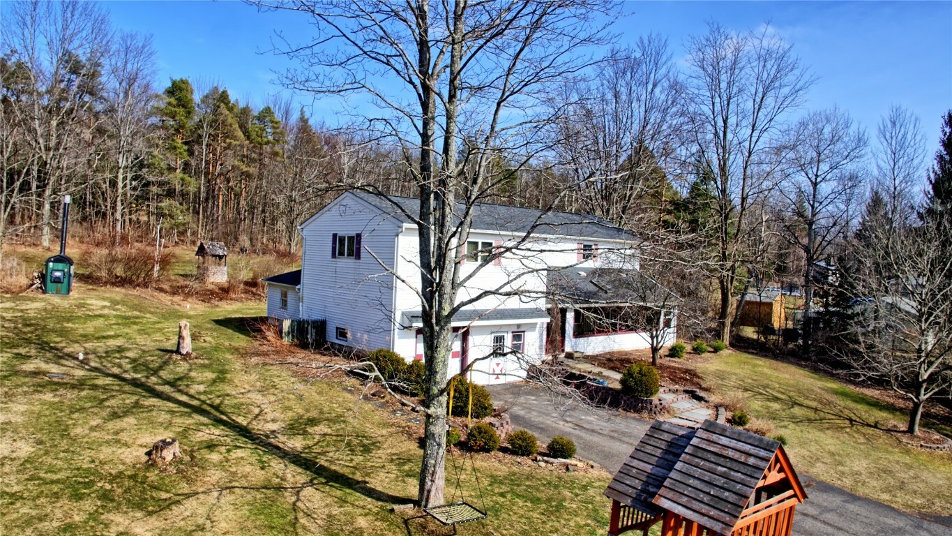 Property Photo:  1342 Hawleyton Road  NY 13903 