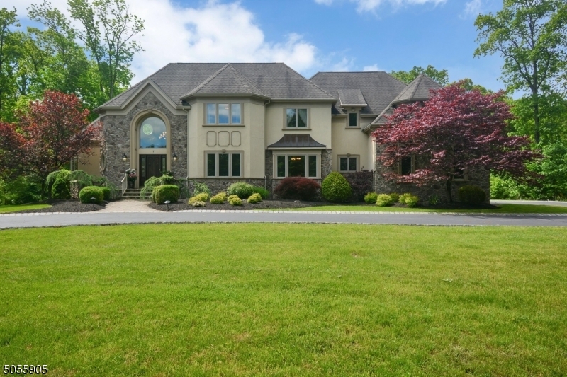 Property Photo: 17 Alexander Dr NJ 08822