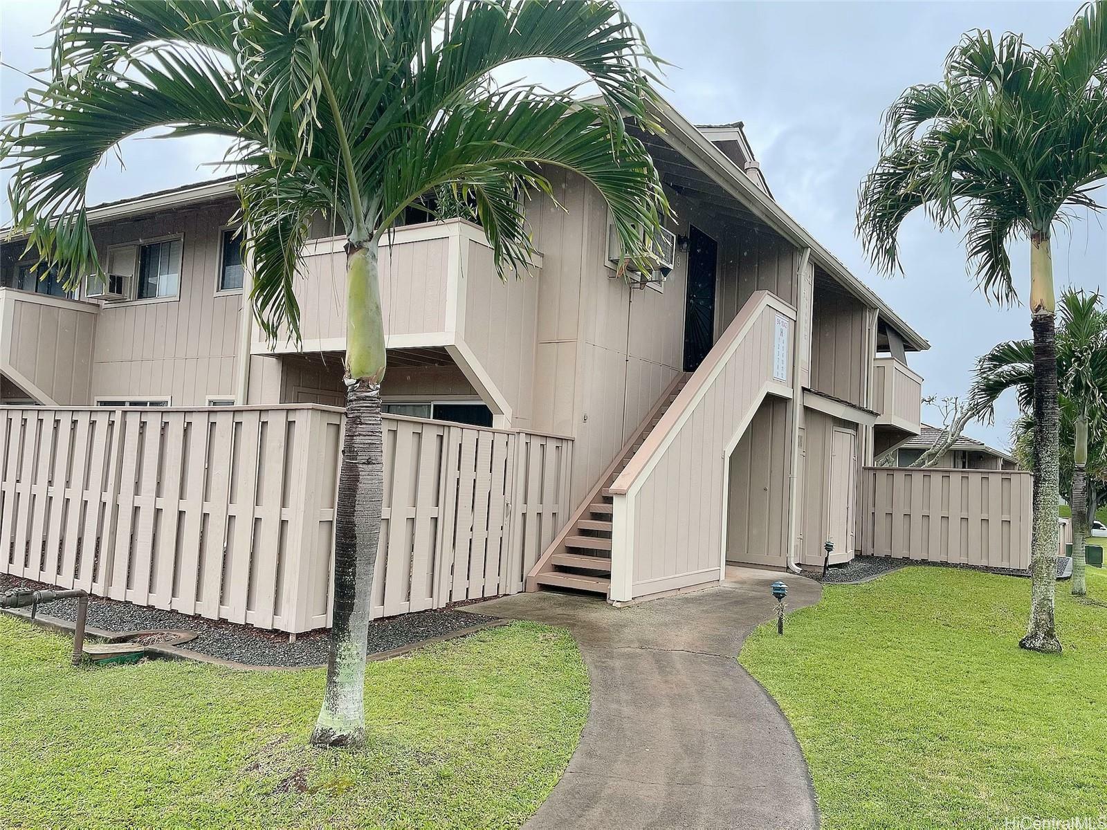 Property Photo:  94-1042 Kaukahi Place H3  HI 96797 