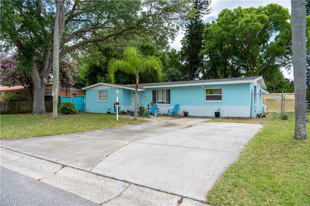 Property Photo:  505 20th Avenue W  FL 34205 