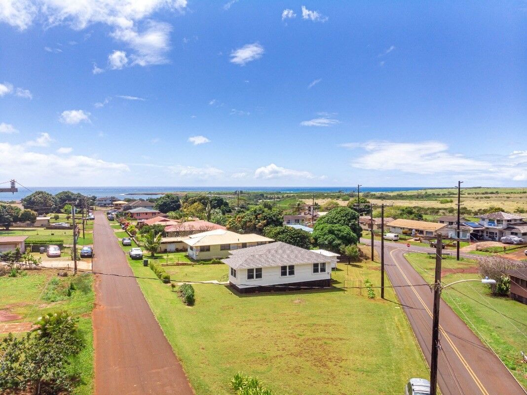 Property Photo:  4721 Alii Rd  HI 96716 