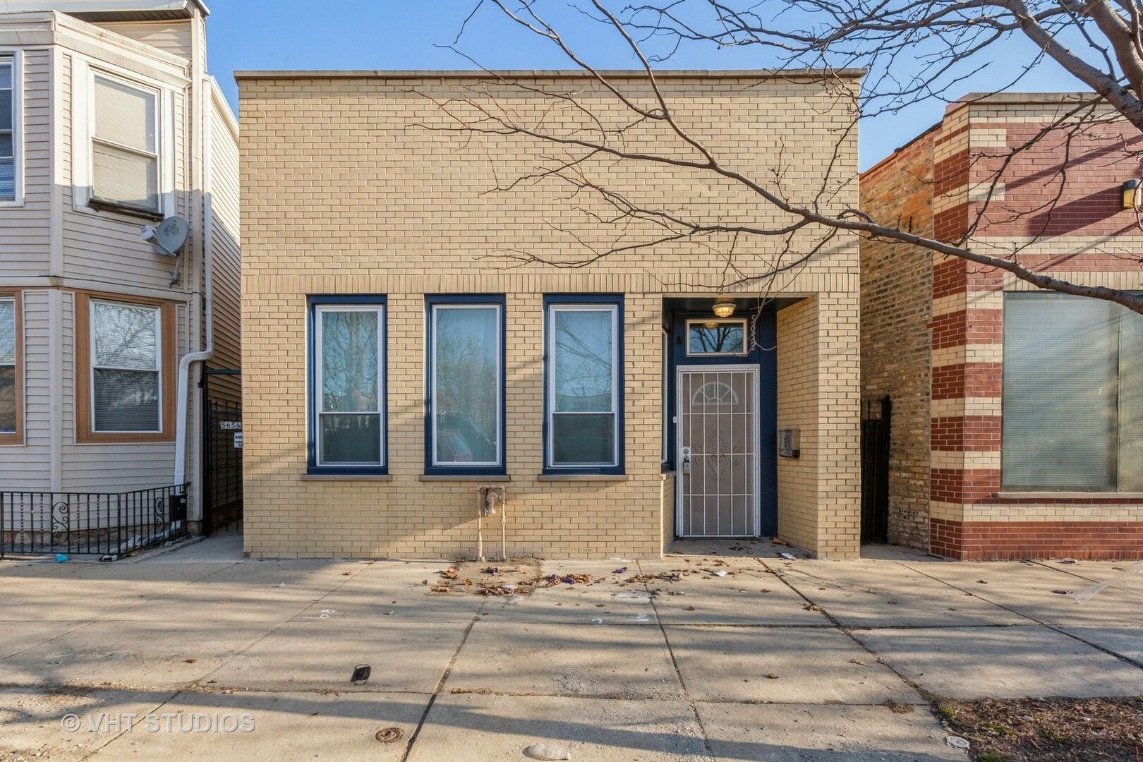 Property Photo:  5652 W Grand Avenue  IL 60639 