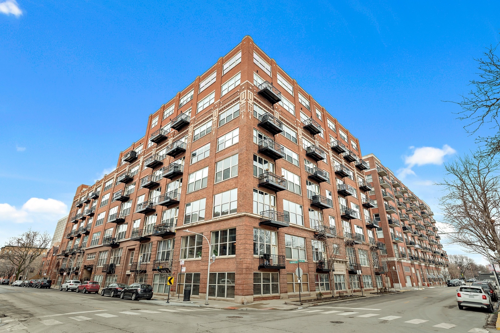 Property Photo:  1500 W Monroe Street 512  IL 60607 