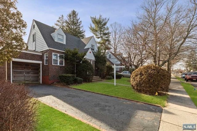 176 Intervale Road  Teaneck NJ 07666 photo