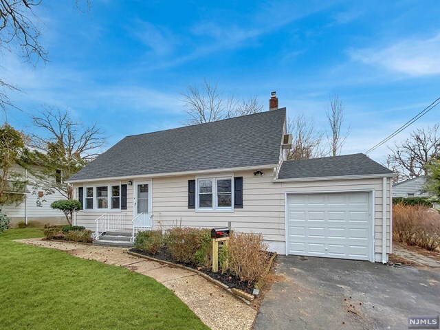 Property Photo: 364 Henley Avenue NJ 07646