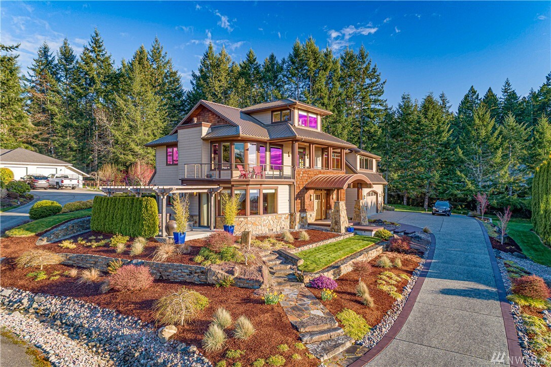 Property Photo:  7052 NW Puddingstone Lane  WA 98383 