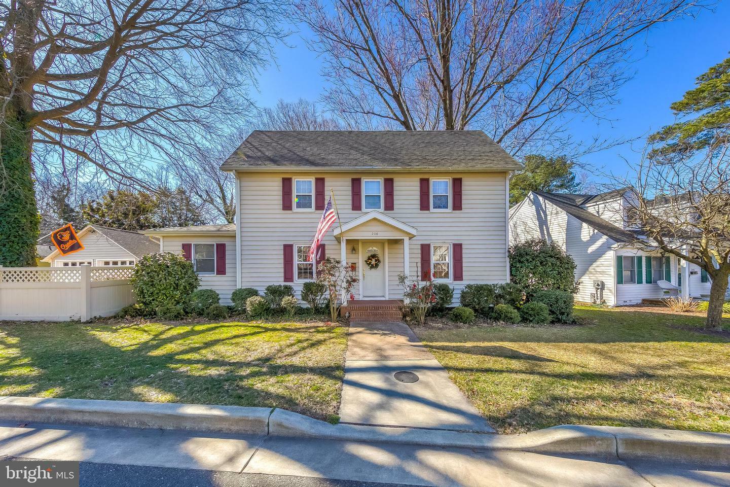 Property Photo:  206 Glen Avenue  MD 21804 