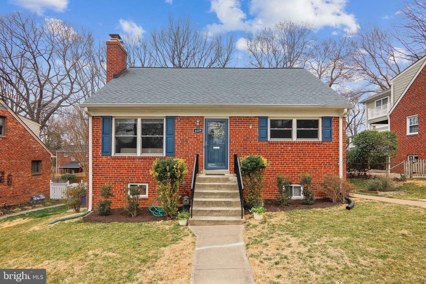 Property Photo: 4409 Westbrook Lane MD 20895
