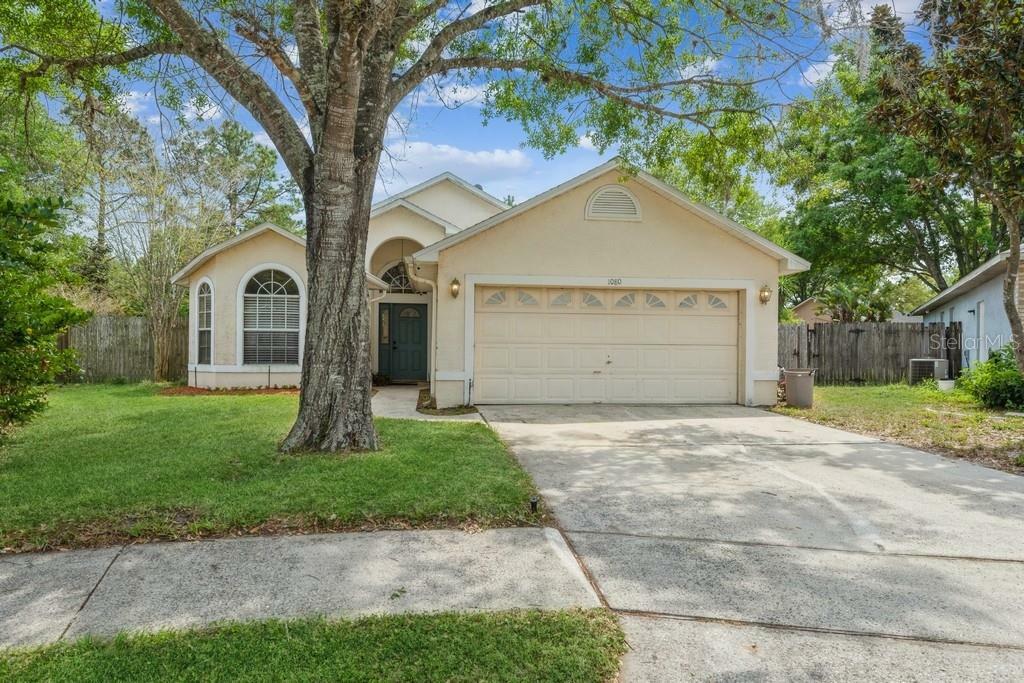 Property Photo:  1080 Country Cove Court  FL 32766 