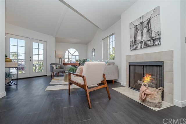 Property Photo: 1030 Loma Avenue 110 CA 90804