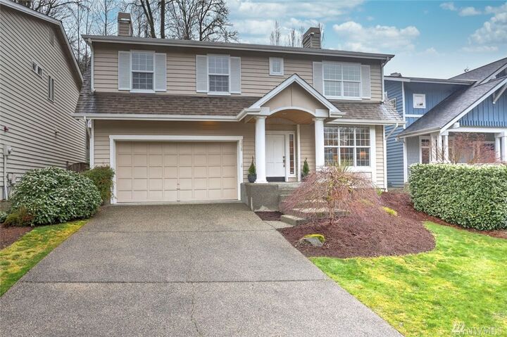 Property Photo:  1035 1st Place SE  WA 98027 