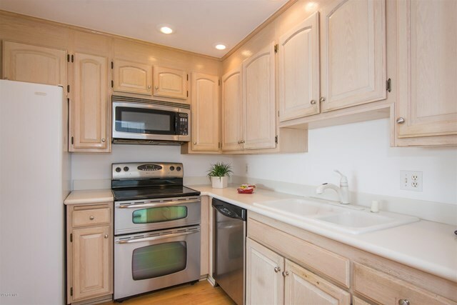 Property Photo:  300 Cagney Lane 202  CA 92663 