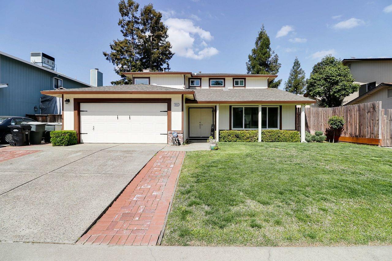 Property Photo:  8892 Liscarney Way  CA 95828 