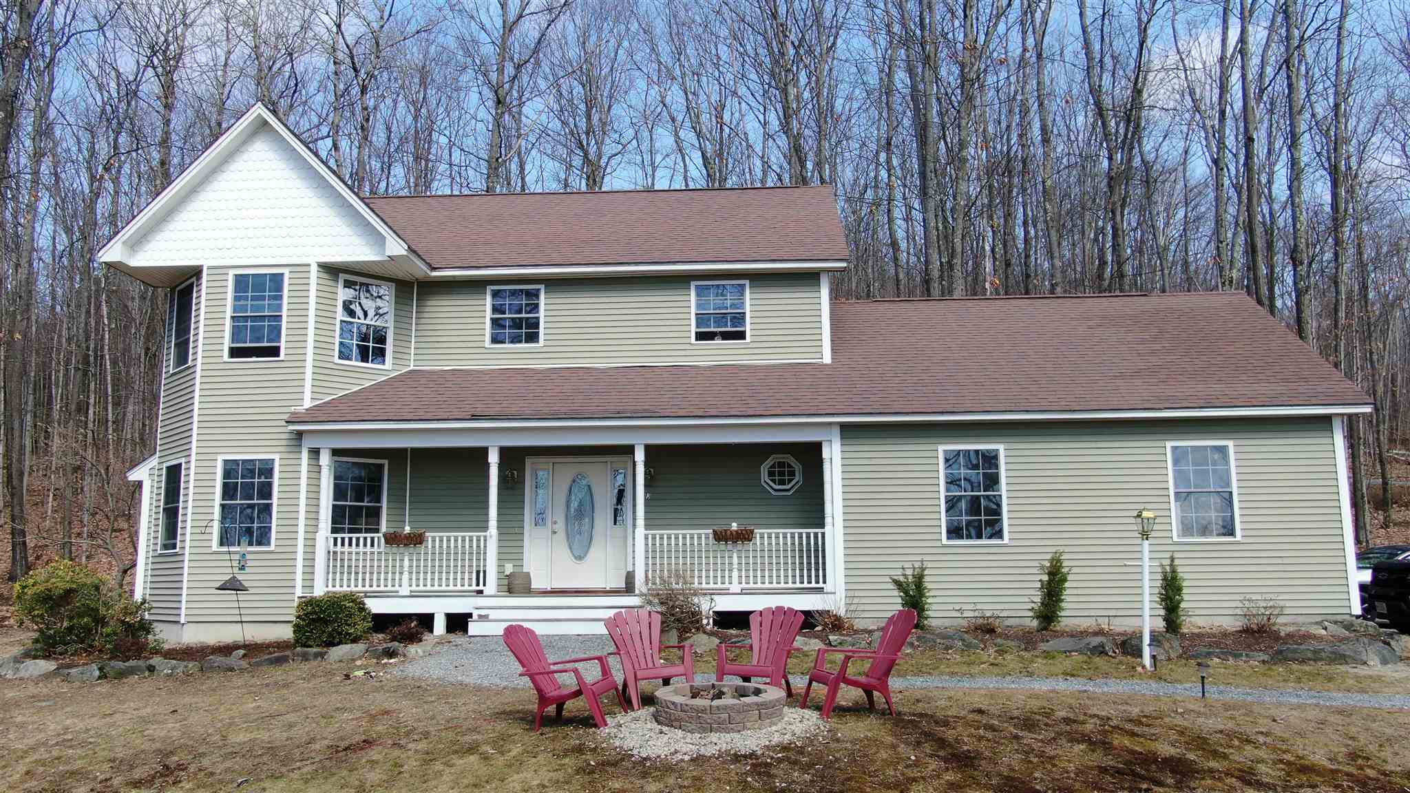 Property Photo:  268 E Green Mountain Road  NH 03743 