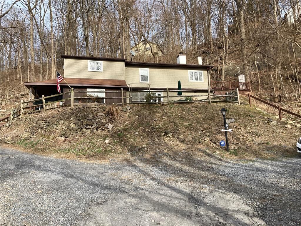 Property Photo:  46 Birch Drive  PA 18049 