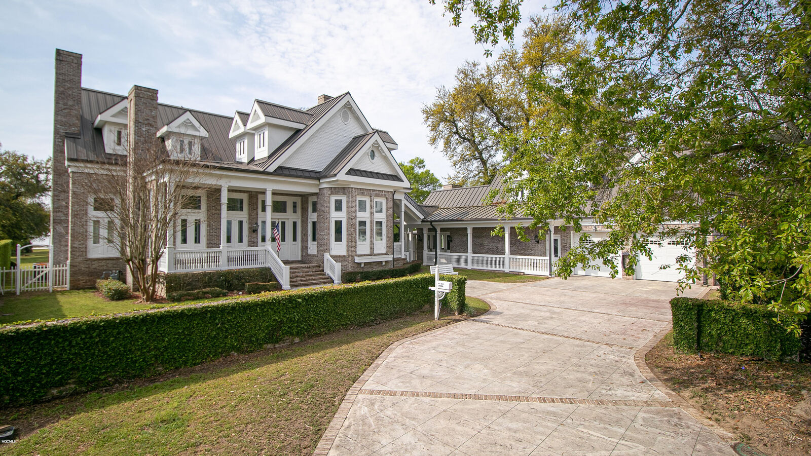 Property Photo: 1611 Glenn Swetman Street MS 39530