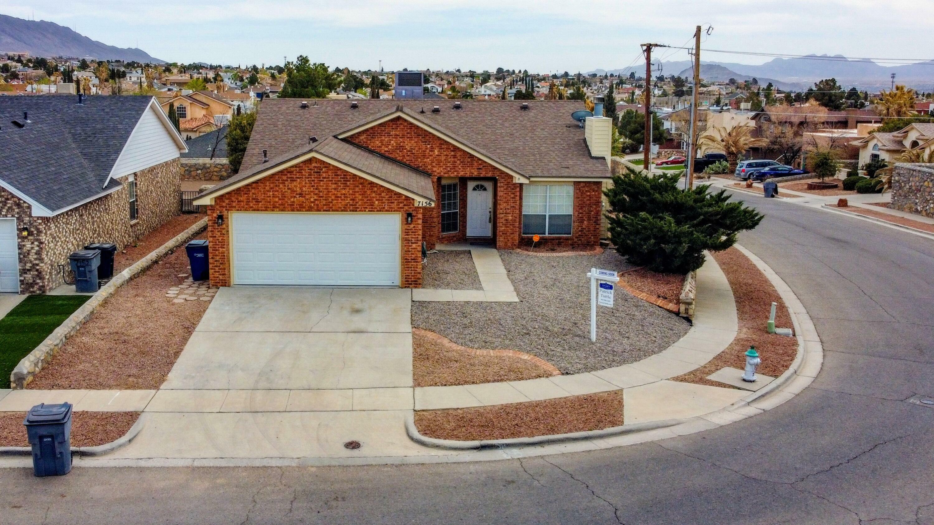 Property Photo: 7156 Tierra Roja Street TX 79912