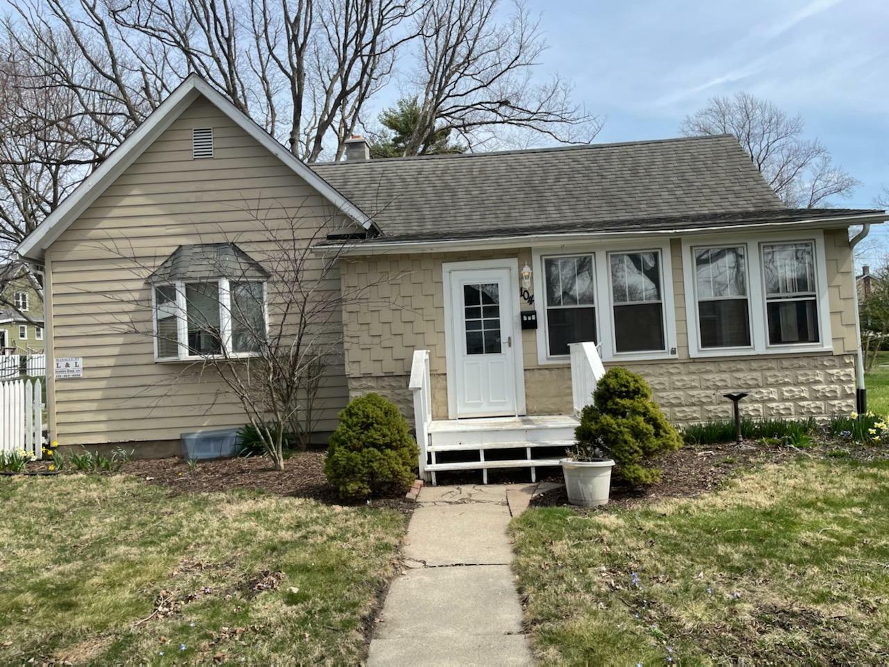 Property Photo: 104 Madison Street IN 46385