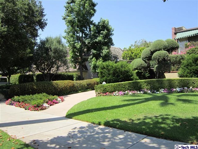 Property Photo: 783 S Orange Grove Boulevard 1 CA 91105