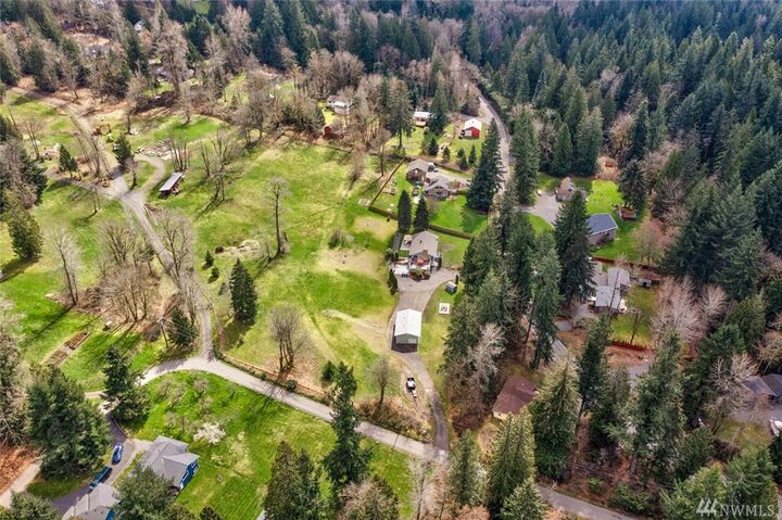 Property Photo: 15234 Tiger Mountain Rd SE WA 98027