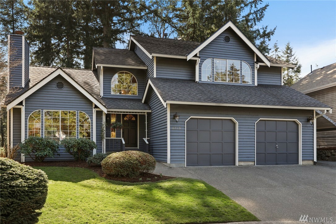 Property Photo: 6219 NE 152nd St WA 98028