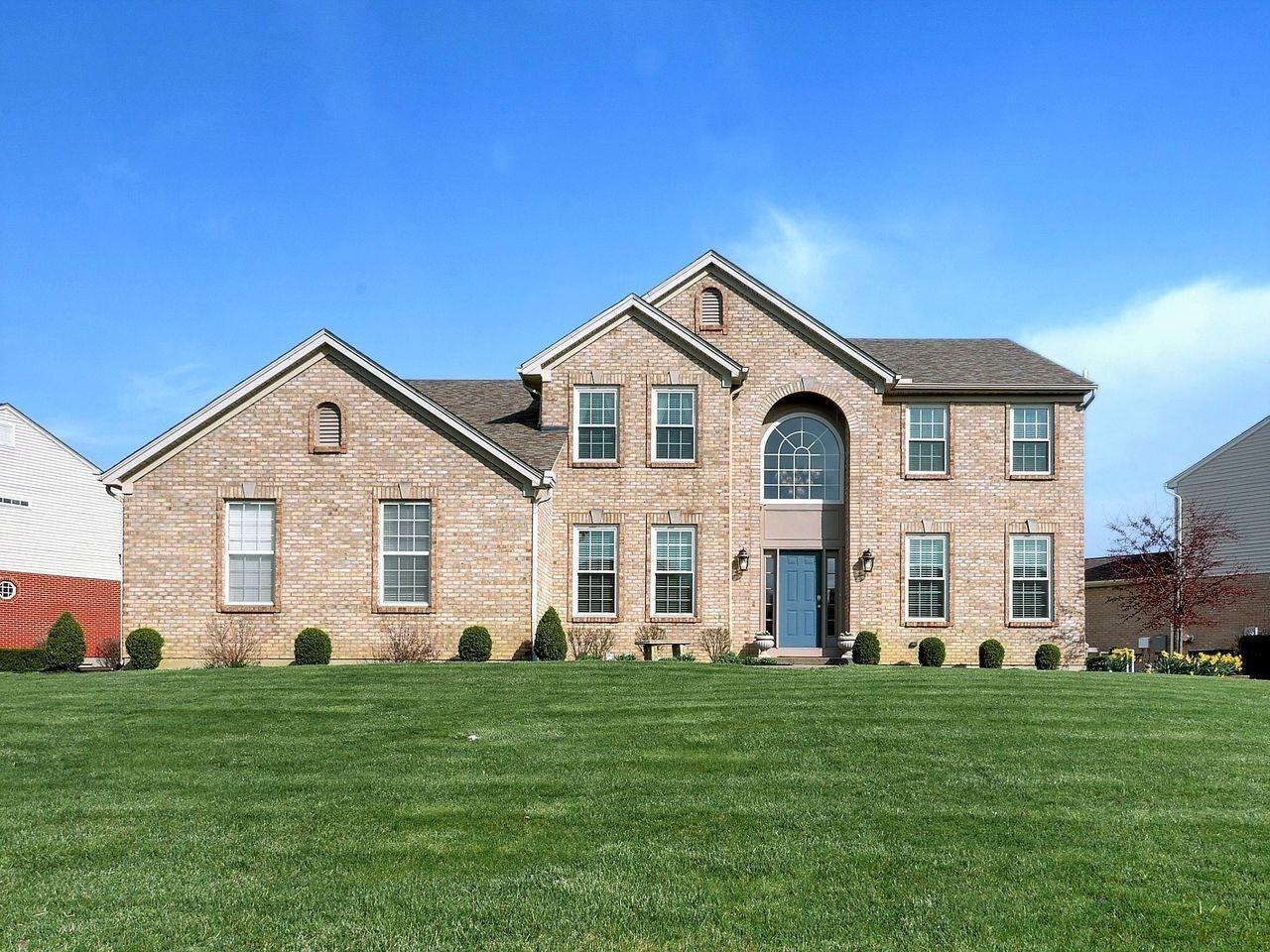 Property Photo:  7743 Hunters Trl  OH 45040 