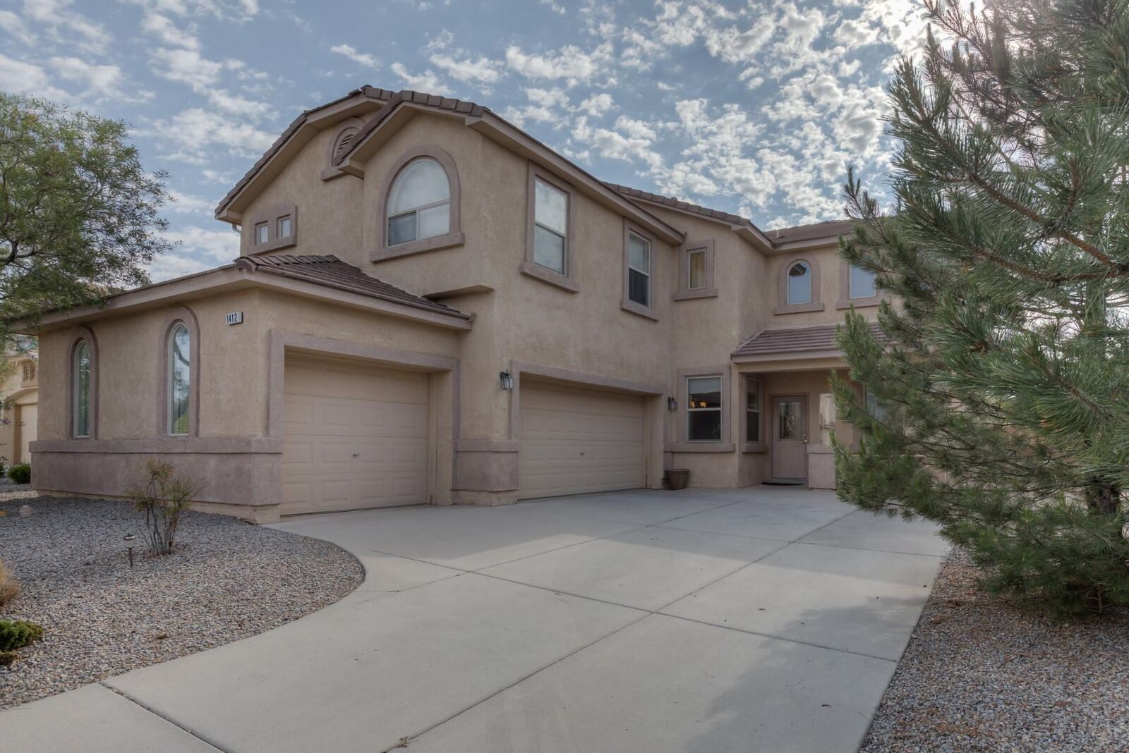 Property Photo: 1412 Ducale Drive SE NM 87124