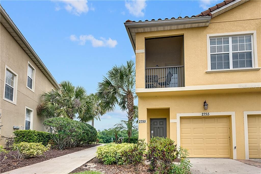 Property Photo:  2755 Oakwater Drive  FL 34747 