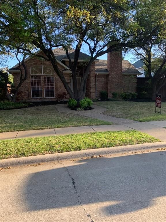 Property Photo: 4601 Adrian Way TX 75024