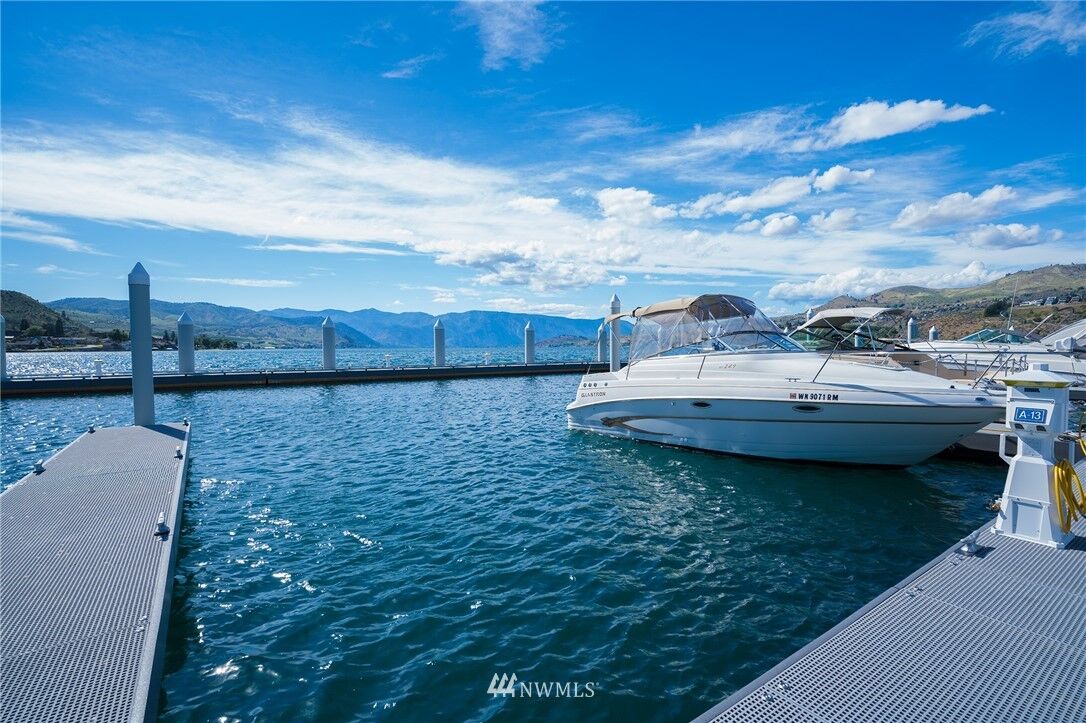 Property Photo: 1350 W Woodin Avenue A13 WA 98816