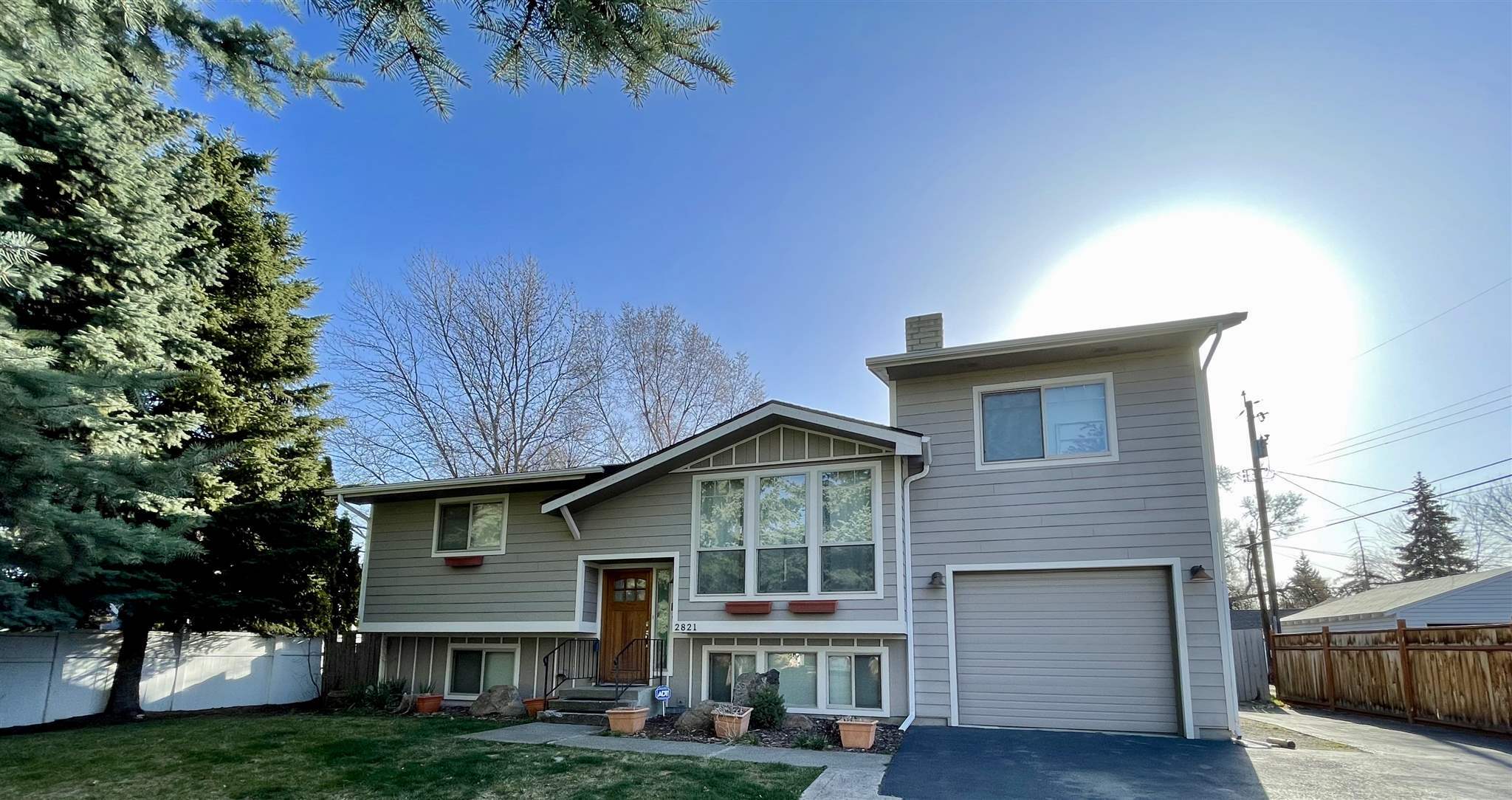 2821 S Thor St  Spokane WA 99223 photo