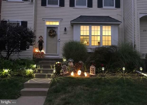 Property Photo: 380 Ivanhoe Court PA 19047