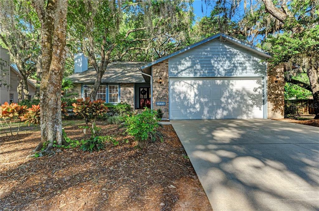 Property Photo:  2604 Mapleloft Lane  FL 34232 