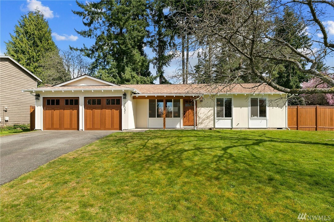 Property Photo:  21231 3rd Place W  WA 98021 