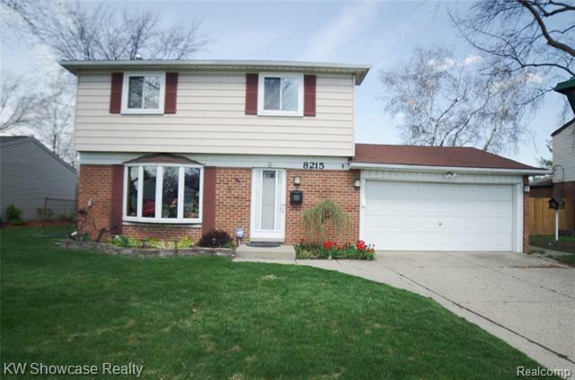 Property Photo:  8215 New Bradford Boulevard  MI 48312 