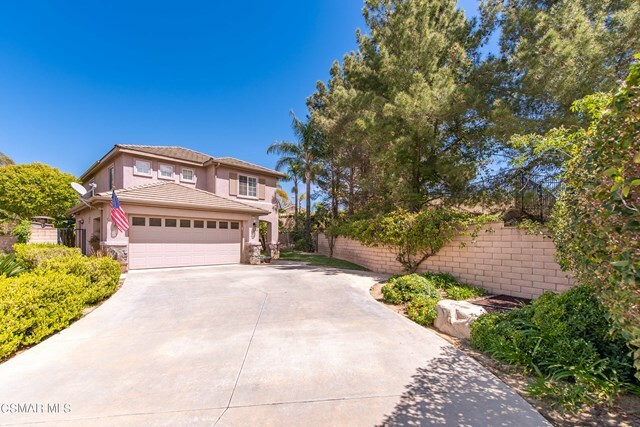 Property Photo:  1139 Castlemere Court  CA 93065 