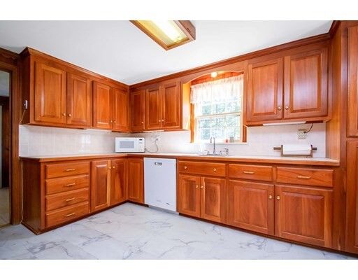 Property Photo: 173 Bennett Rd MA 01036