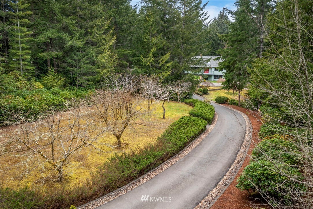 Property Photo:  8070 NW Lawstad Place  WA 98383 