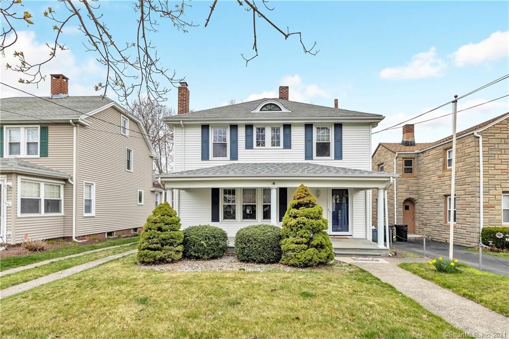 Property Photo:  399 Center Street  CT 06516 