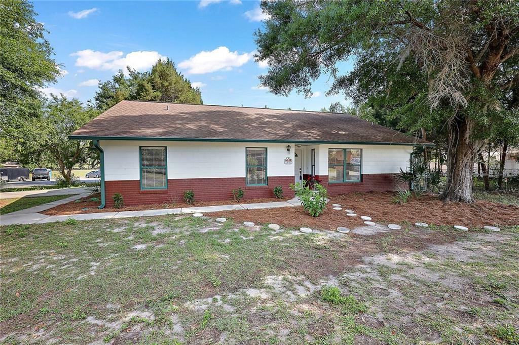 Property Photo:  1601 Meadow Street  FL 34785 