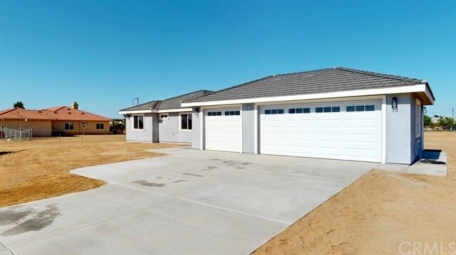 Property Photo: 11347 Arroyo Avenue CA 92345