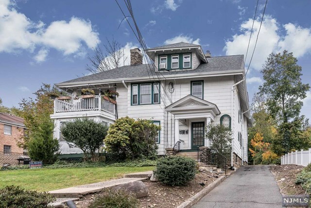 Property Photo:  120 South Maple Avenue 1  NJ 07450 