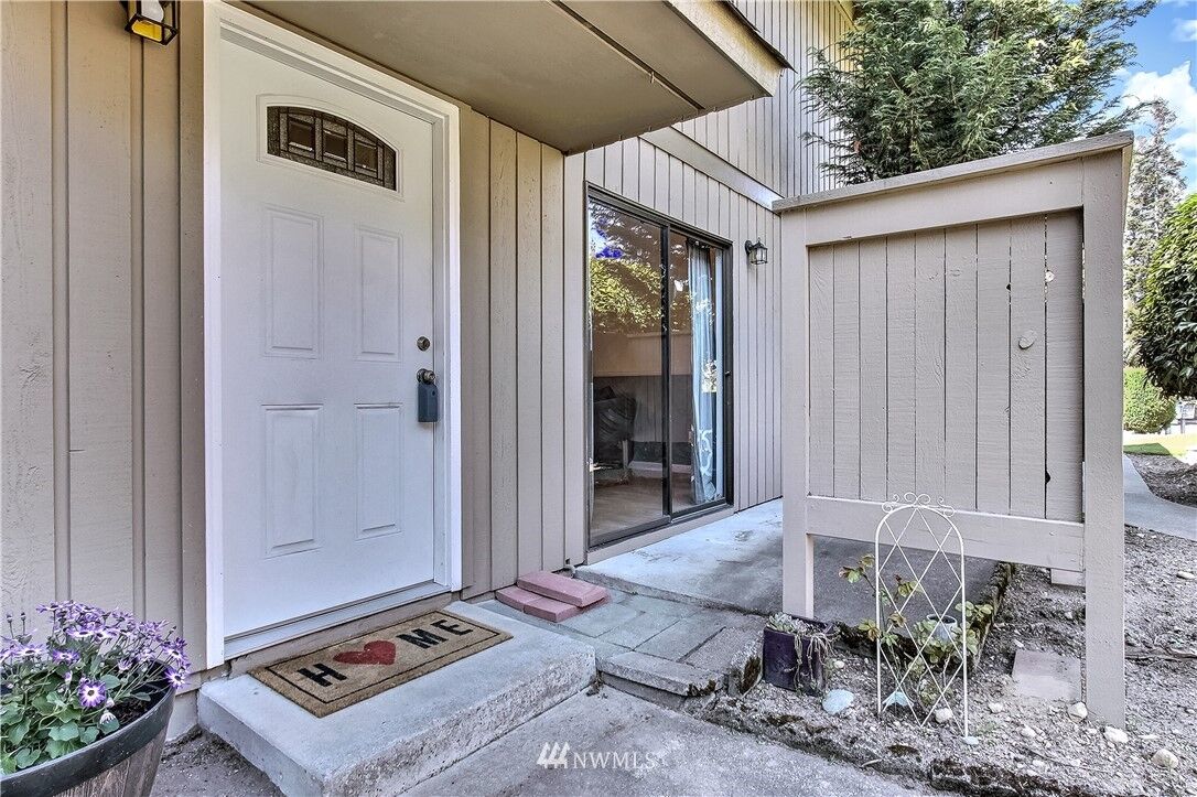 Property Photo:  6012 N 15th Street D104  WA 98406 