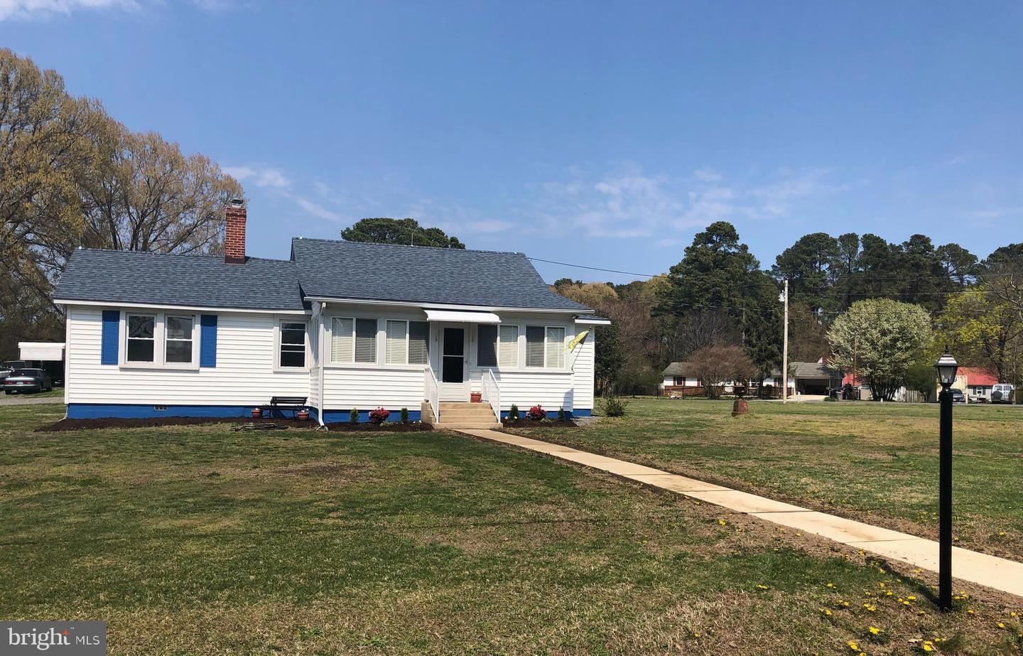 Property Photo: 38150 Beach Road MD 20626