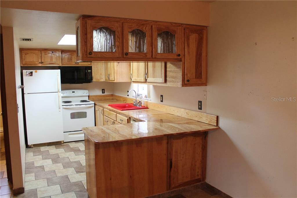 Property Photo: 618 Ohlinger Road FL 33827
