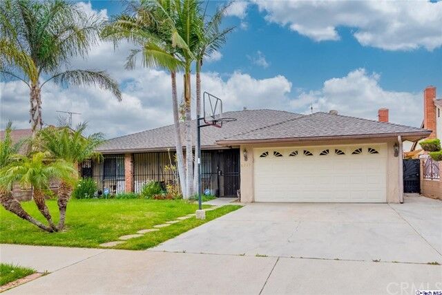 Property Photo:  8215 Greenbush Avenue  CA 91402 