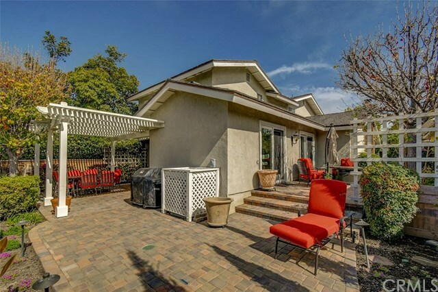 Property Photo:  11 Teal  CA 92604 